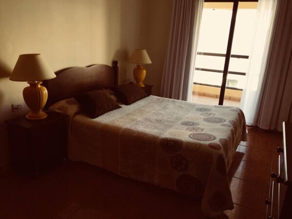 1 habitación y wifi 