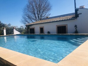 Alberca al aire libre 