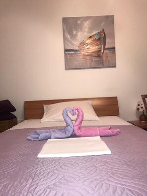 Classic Single Room, City View