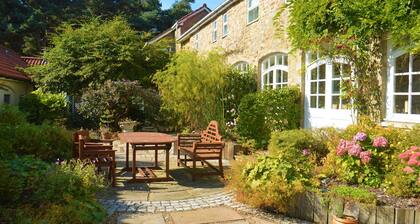 Meadows Edge Cottage, Dog/Cat Friendly with fishing on site