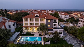 Front of property - evening/night