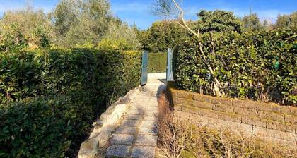 N198 - Numana, new three-room apartment with garden and swimming pool