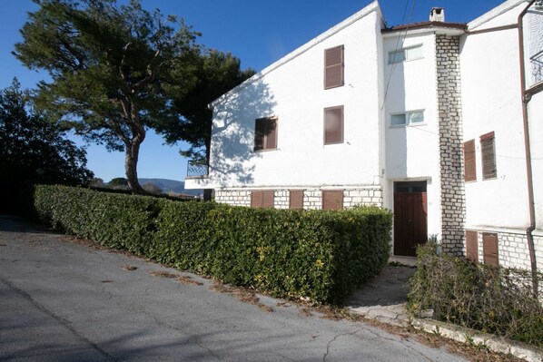 Exterior - M086 - Marcelli, three-room apartment with garden at Residence MareVerde (Marcelli)