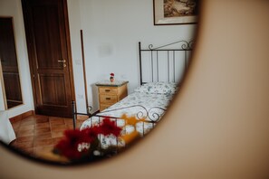 2 habitaciones, wifi gratis y ropa de cama 
