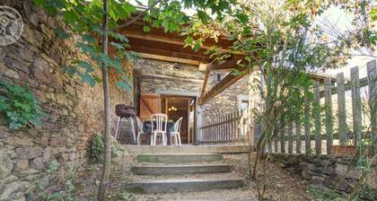 Alquiler Vacacional: Amplio Gîte con Terraza Cerca de Saint-Étienne y Lyon