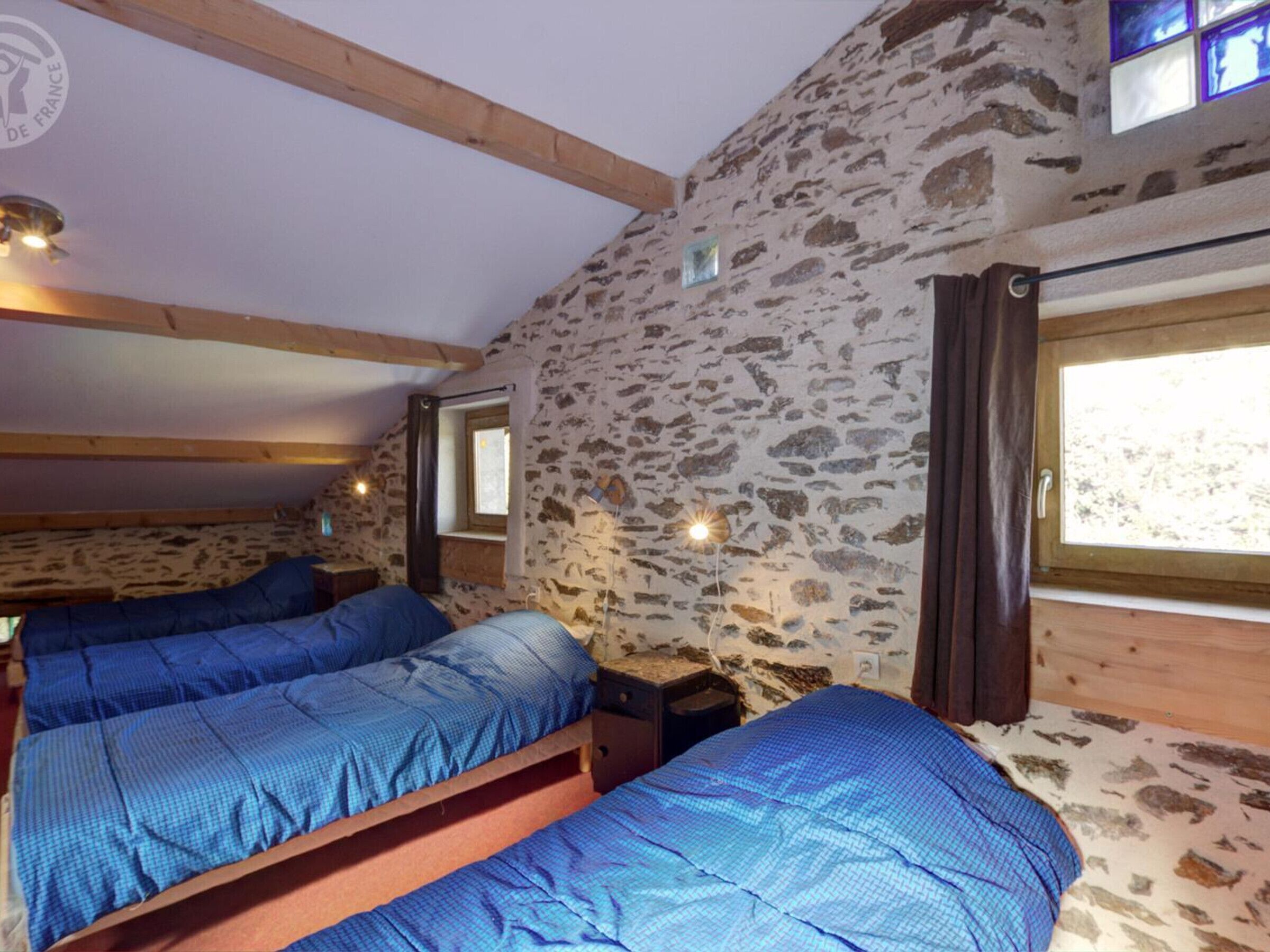 5 bedrooms, free WiFi