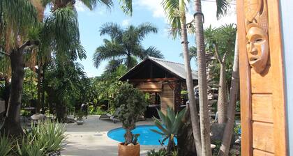 Lodge "Le Palissandre", private gite