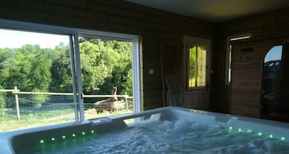 Maison cosy avec spa, sauna et lamas à proximité de Roanne