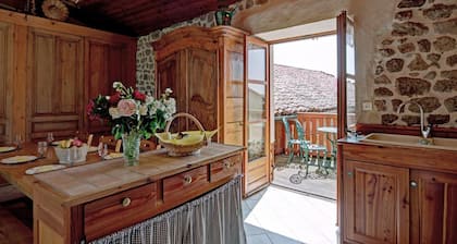 Charming Cottage with Terrace near Montbrison – Pet Friendly, Free Wi-Fi & Parking