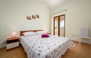 3 chambres, Wi-Fi gratuit, draps fournis
