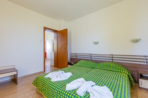 Comfort Apartment, 2 Bedrooms, City View