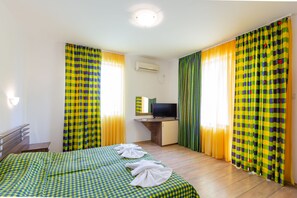Comfort Apartment, 2 Bedrooms, City View | Desk, laptop workspace, iron/ironing board, cribs/infant beds