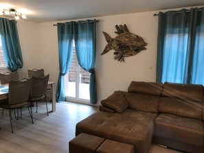 Fernseher