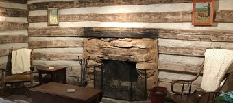 Historical Dogtrot Chestnut Log Cabin.