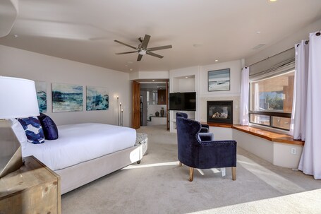 Luxury Resort Style Home Spectacular Red Rock Views, Salt Pool, Hot Tub, Firepit - Image 29