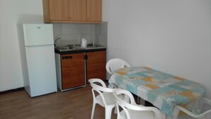 Apartment, 2 Bedrooms (5 Adults) | Private kitchen | Fridge, stovetop, electric kettle, cookware/dishes/utensils - Georgia Beach Apartments (Corfu)