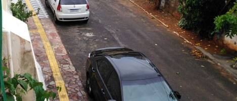 Estacionamento no local