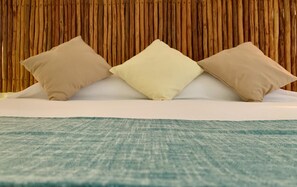 Chambre Standard | Literie de qualité, minibar, coffre-fort, accès au Wi-Fi (inclus)