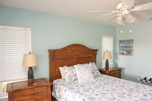 2 bedrooms, desk, iron/ironing board, free WiFi
