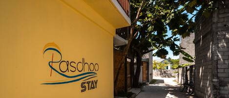 EntrĂ©e de lâhĂ©bergement