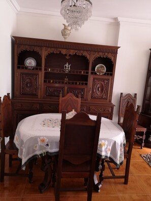 Dining - Fantastic Holiday in the Villa "Blue Tex" in Vila Chã Vila do Conde (Vila Chã)