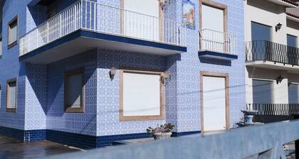 Vacances fantastiques dans la villa "Blue Tex" Ă Vila ChĂŁ Vila do Conde