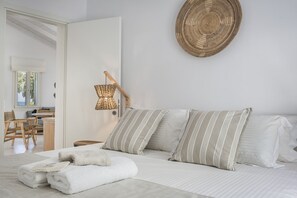 2 bedrooms, in-room safe, iron/ironing board, travel crib