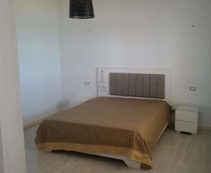 3 bedrooms, blackout drapes, iron/ironing board, free cribs/infant beds - Casablenza (Kelibia)