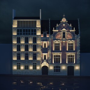 Façade de l’hébergement - soirée/nuit