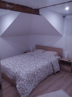 2 bedrooms, iron/ironing board, WiFi, bed sheets - Brand new apartment in the very heart of Sofia (Sofia)