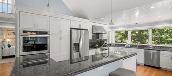 # 626: Magnifiquement rénové avec un accès notarié à la plage privée de Sandy Association!