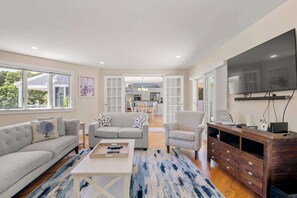 TV, offices - Beautifully Renovated w/ Access to Beach! (North Chatham)