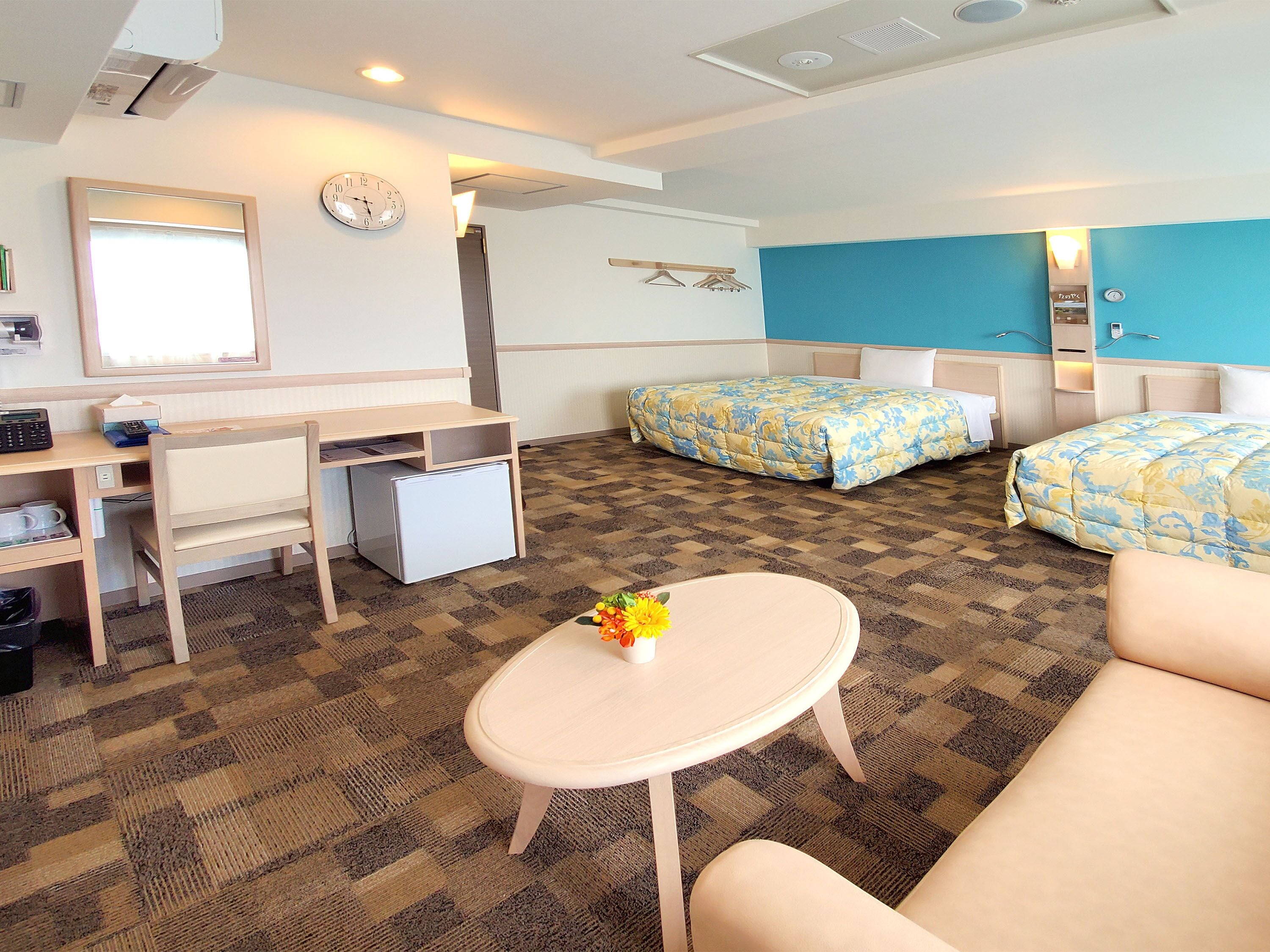 Desk, free wired Internet, bed sheets