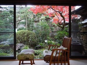 Deluxe Room, Non Smoking, Garden View