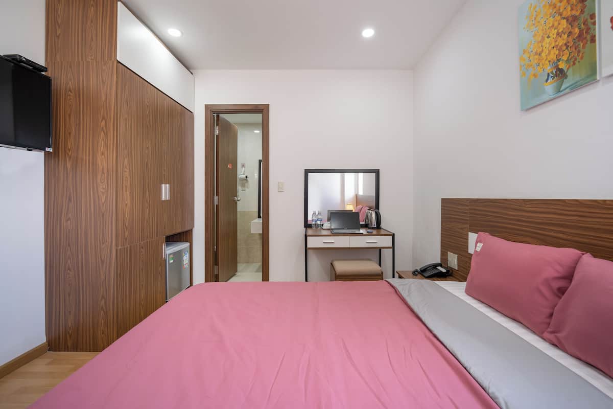 Minibar, bureau, rideaux occultants, Wi-Fi gratuit