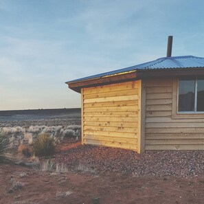 Exterior - Traditional Navajo Hogan.  Cultural experience! Near all attractions. (Page)