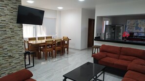 Dining - PALMAS DE CHAHUE 6 (1550 SF) (Bahías de HUATULCO)