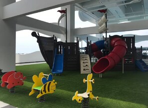 Children’s play area – indoor