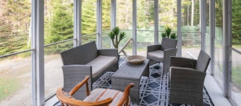 Ferry Lodging@ Acadia NP, trail, A/C, Privacy, Firepit, Seafood sleeps 12
