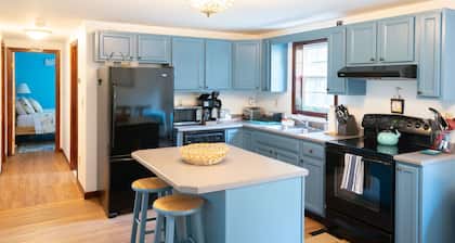 Minuutin satamaan ja Acadian kansallispuiston polulle (Wanderland Trail).