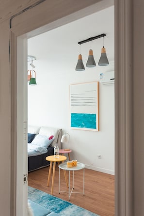 Panoramic Condo (Chinese Domestic Guests Only) | 1 bedroom, blackout drapes, free WiFi, bed sheets