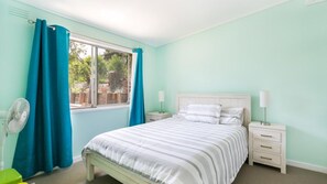 3 bedrooms, internet, bed sheets - Summer In Blairgowrie (BLAIRGOWRIE)