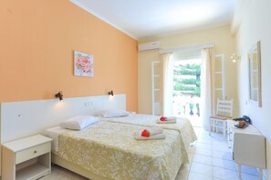 2 室のベッドルーム、アイロン / アイロン台、WiFi (無料)、ベッドシーツ