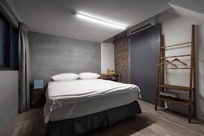 Casa | Escritorio, insonorización, wifi gratis y acceso para silla de ruedas 