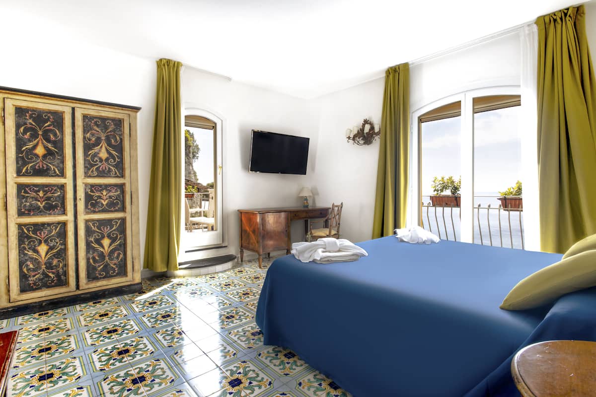 Suite, Terrace, Sea View (Afrodite) | Egyptian cotton sheets, premium bedding, in-room safe, desk