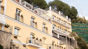 Façade de lâhĂ©bergement