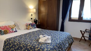 Economy-Doppelzimmer | Verdunkelungsvorhänge, Bettwäsche