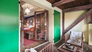 Double Room (Bleue) | Terrace/patio
