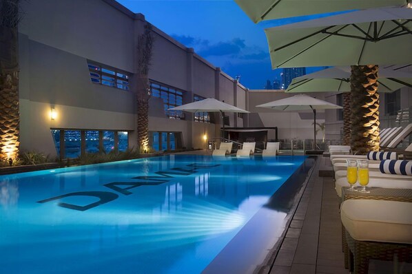 Piscine extérieure
