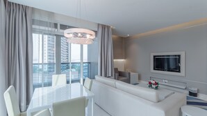 Ảnh chưa phân loại, 5 trong số 41 ảnh, nút